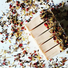 Load image into Gallery viewer, Savons artisanaux et Naturels - Hudson's Soap - Natural and handmade Soap